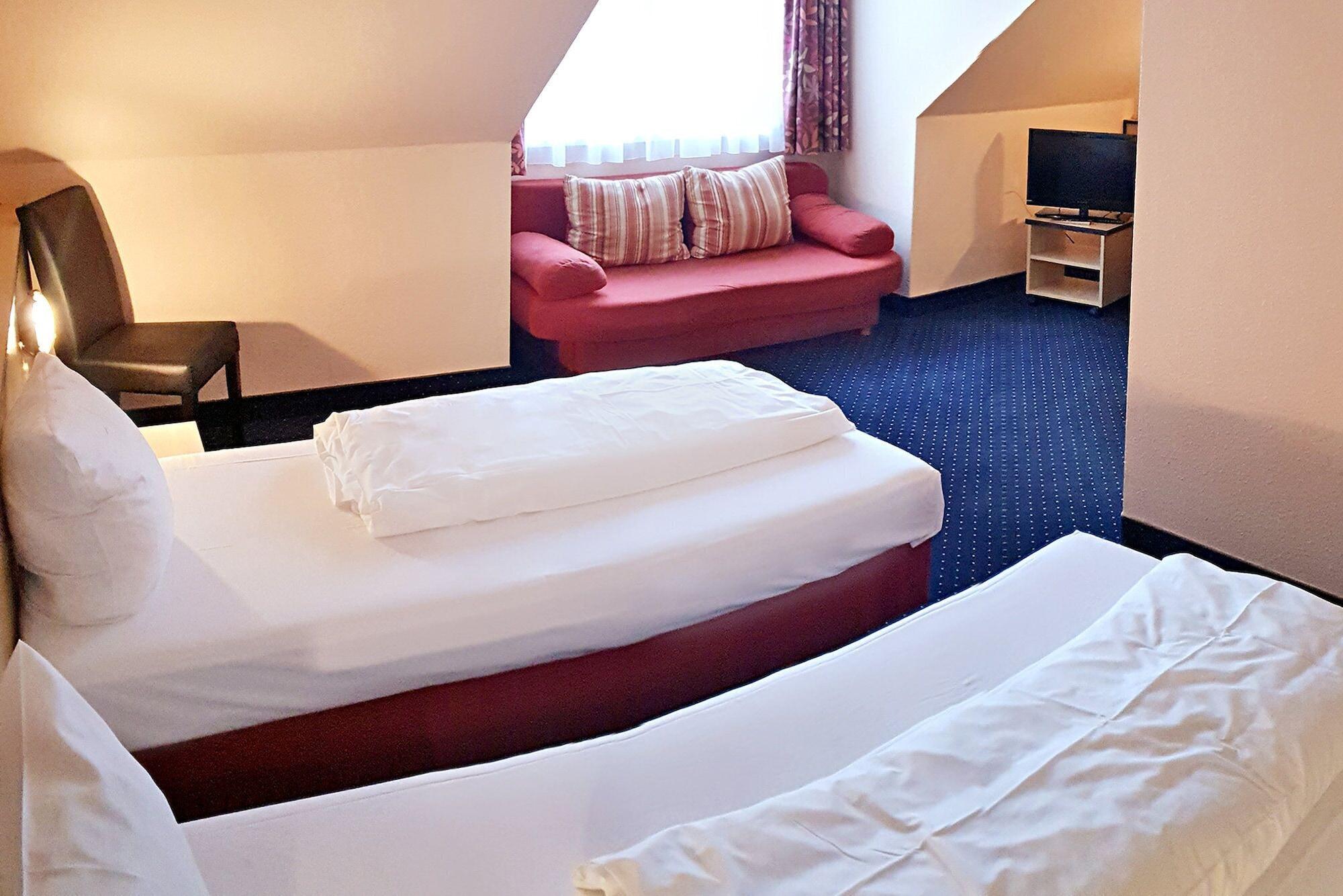 Dormero Hotel Хойерсверда Экстерьер фото