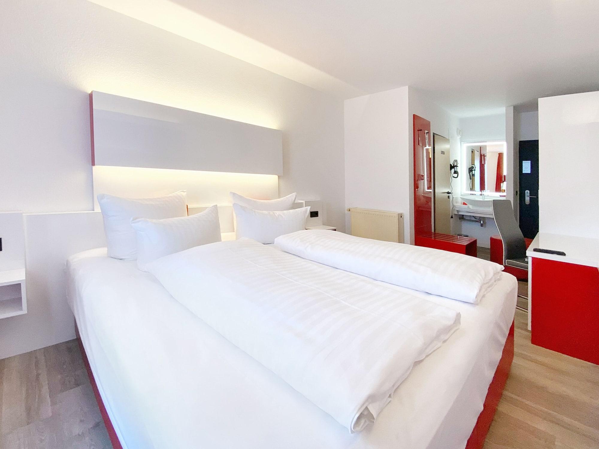 Dormero Hotel Хойерсверда Экстерьер фото