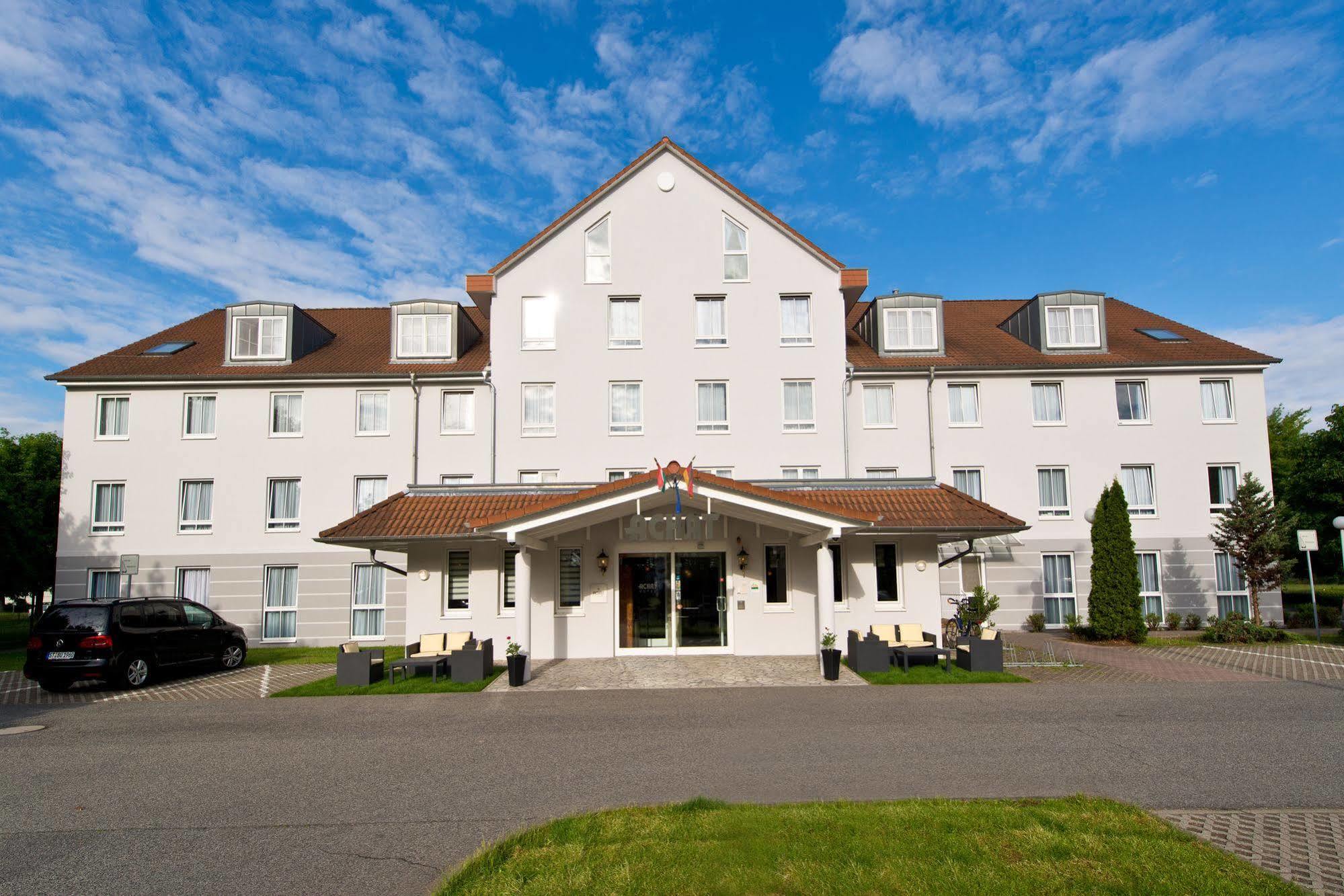 Dormero Hotel Хойерсверда Экстерьер фото